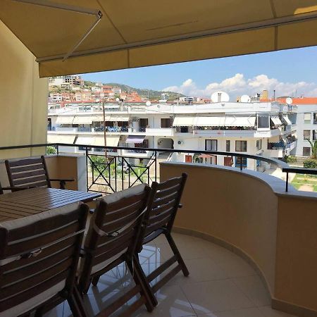 Peramos Luxury Apartamento Néa Péramos Exterior foto