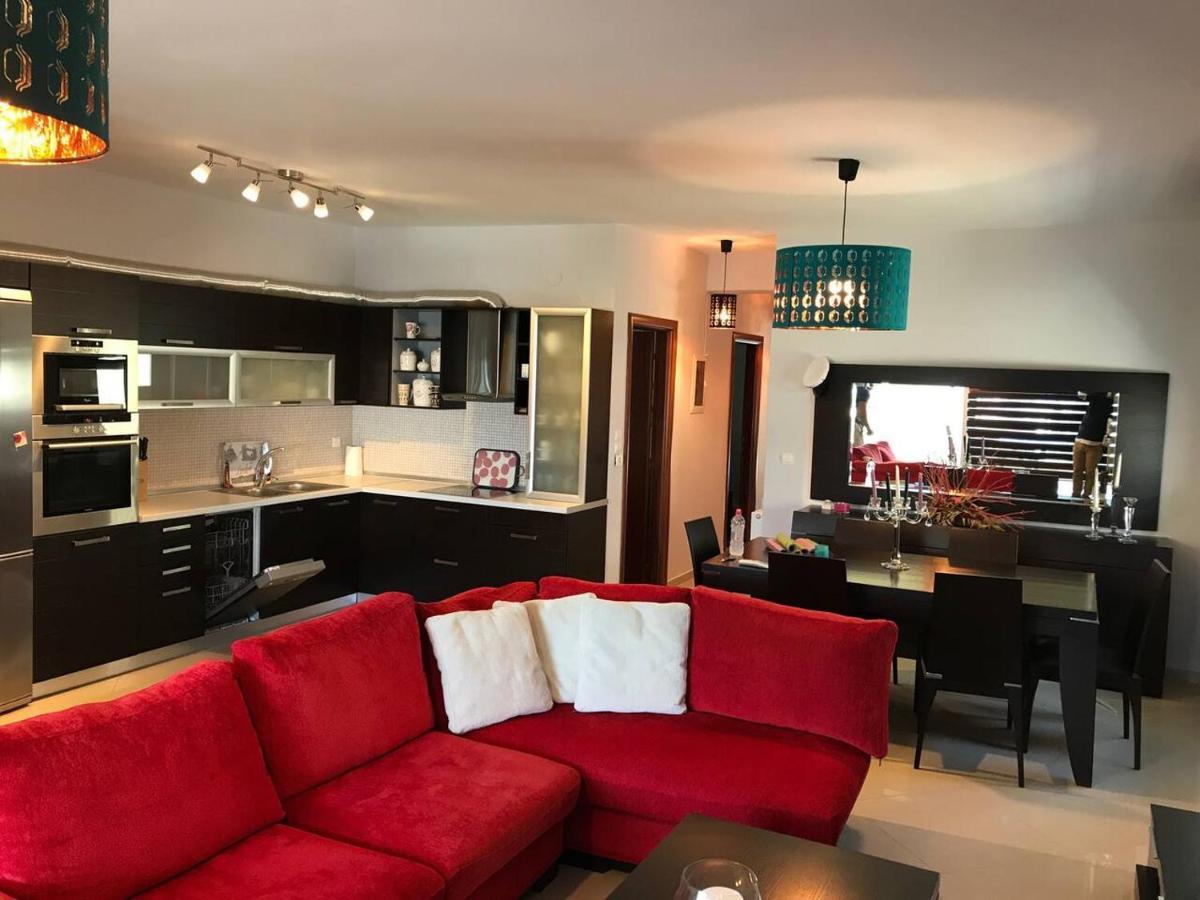 Peramos Luxury Apartamento Néa Péramos Exterior foto